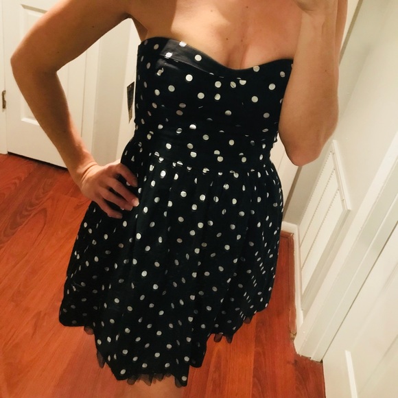 PacSun Dresses & Skirts - NWT strapless dress